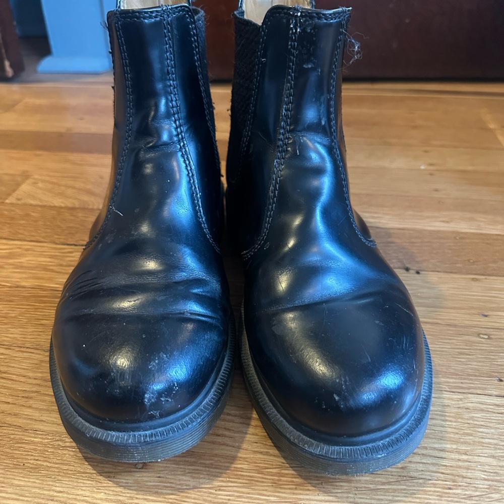 Dr Martens  Women's 7
